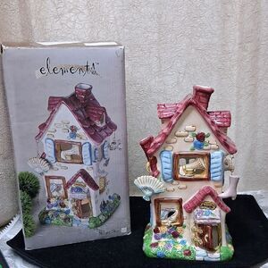 Victorian House Tealite Holder with box